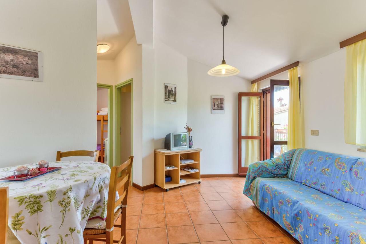 Apartments Redenta Tar-Vabriga Zewnętrze zdjęcie